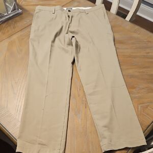 NWT MEN'S DOCKERS KHAKI DRESS PANTS 38X32
